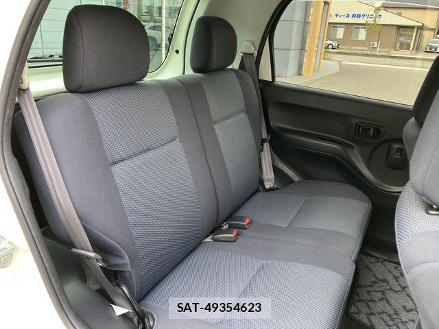 Daihatsu TERIOS KID 2011-12 8872267-14