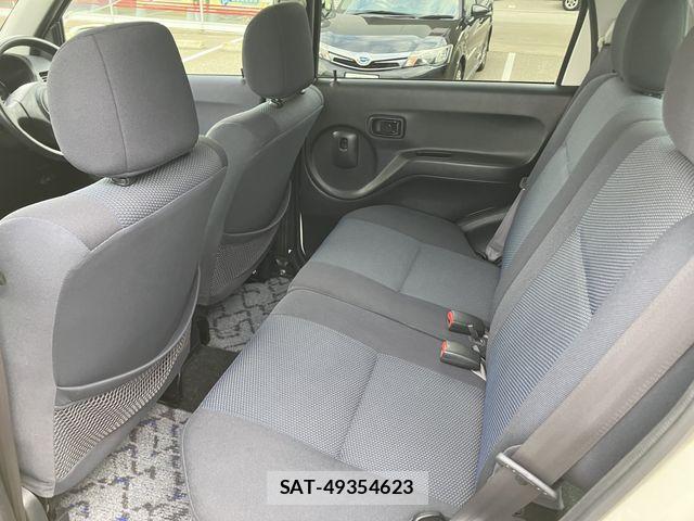 Daihatsu TERIOS KID 2011-12 8872267-15