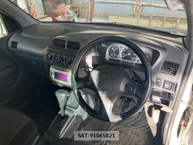 Daihatsu TERIOS KID 2003-03 8884486-8