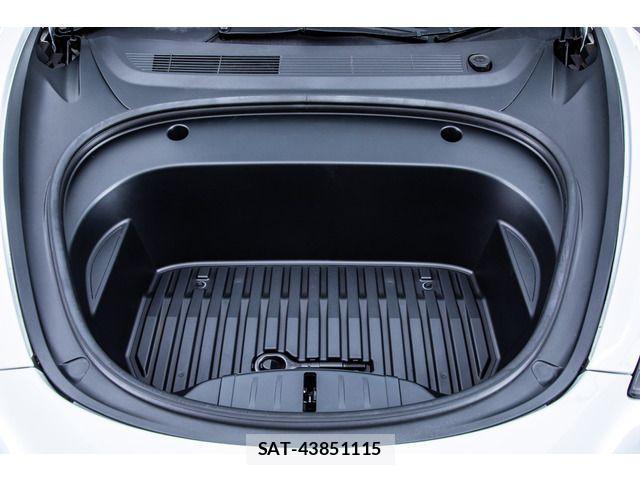 Tesla MODEL 3 2022-11 1415267-3