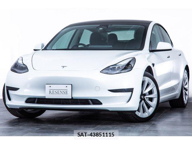 Tesla MODEL 3 2022-11 1415267-5