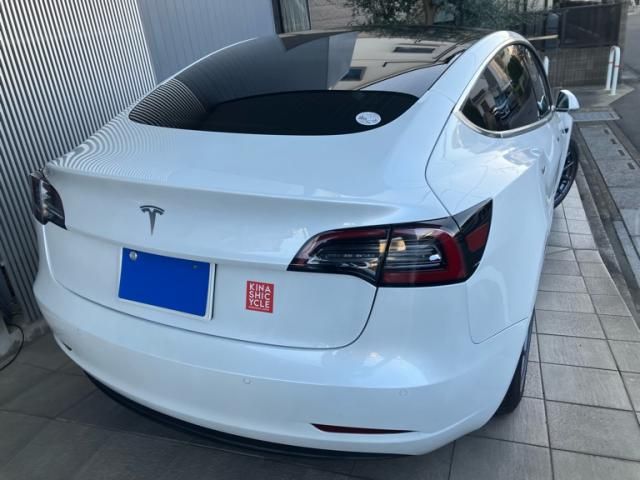 Tesla MODEL 3 2020-09 1550009-2