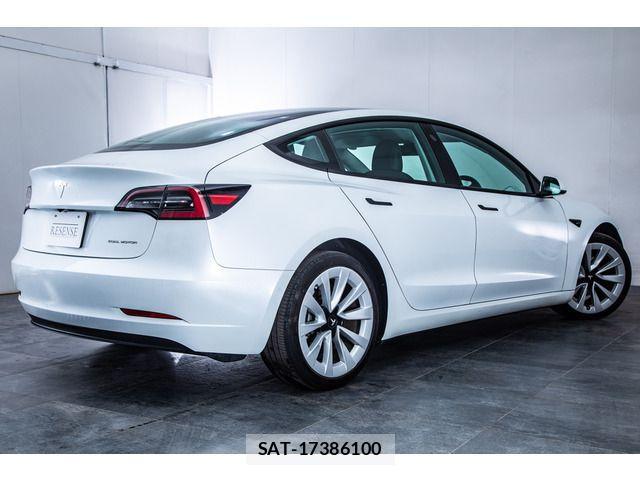 Tesla MODEL 3 2021-12 2779397-12