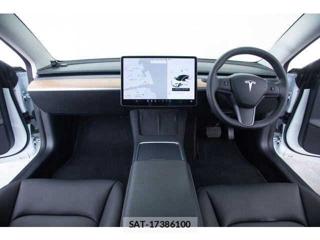 Tesla MODEL 3 2021-12 2779397-2