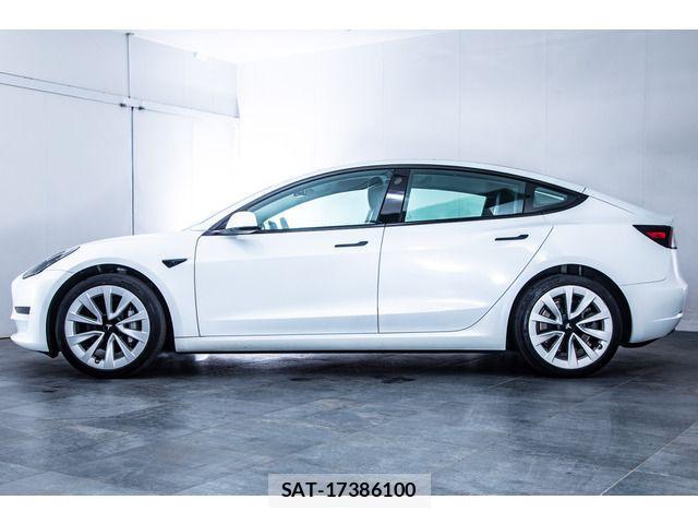Tesla MODEL 3 2021-12 2779397-7