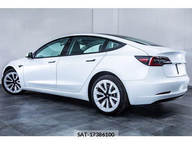 Tesla MODEL 3 2021-12 2779397-8