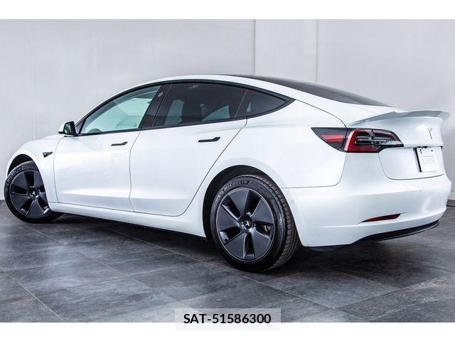 Tesla MODEL 3 2021-07 2779398-8