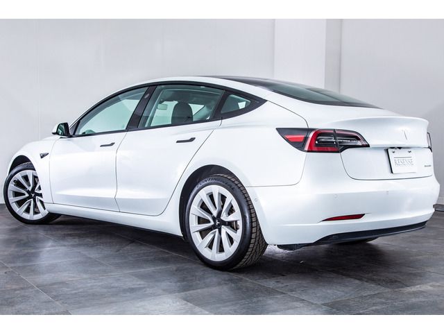 Tesla MODEL 3 2021-06 3686022-8
