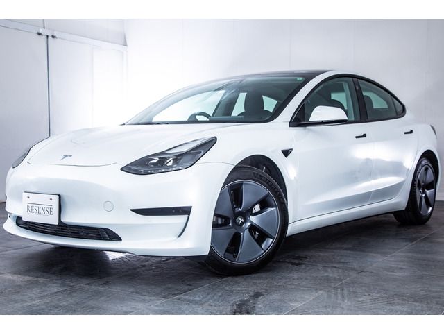 Tesla MODEL 3 2021-12 3686010-6