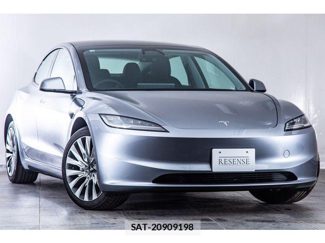 Tesla MODEL 3 2025-06 3910750-15