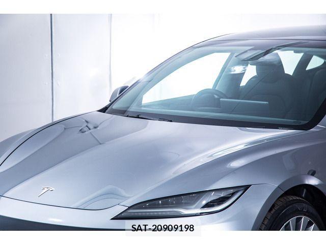 Tesla MODEL 3 2025-06 3910750-16