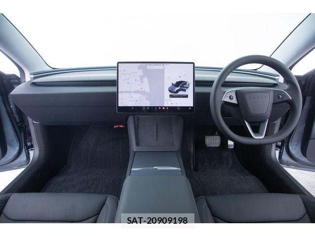 Tesla MODEL 3 2025-06 3910750-2