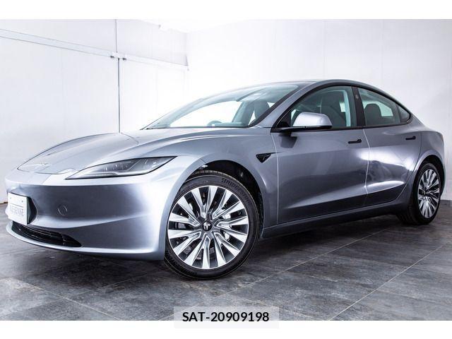 Tesla MODEL 3 2025-06 3910750-6
