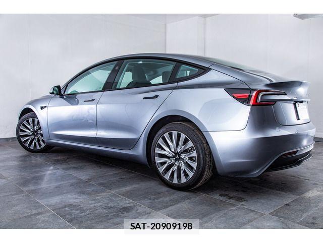 Tesla MODEL 3 2025-06 3910750-8