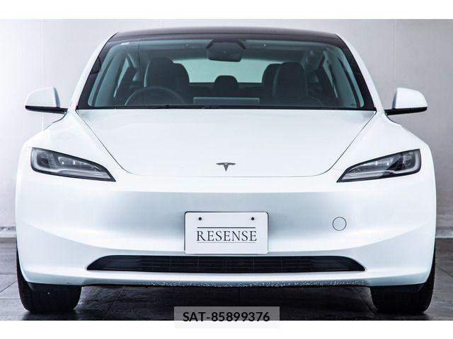 Tesla MODEL 3 2024-01 4111845-4