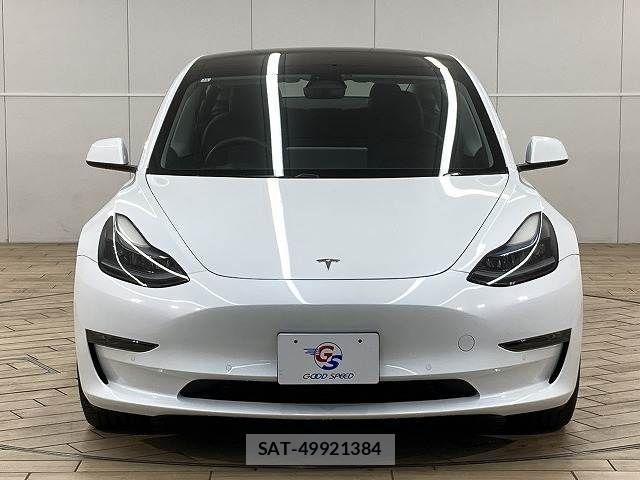 Tesla MODEL 3 2022-11 4424557-2