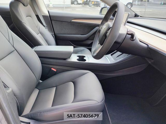 Tesla MODEL 3 2021-12 4758740-14