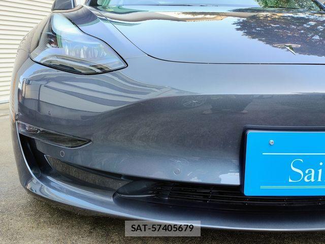 Tesla MODEL 3 2021-12 4758740-8