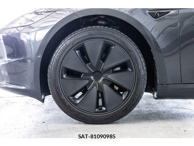Tesla MODEL 3 2024-12 4990893-9
