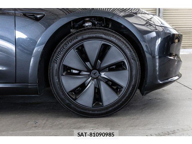 Tesla MODEL 3 2024-12 4990893-12