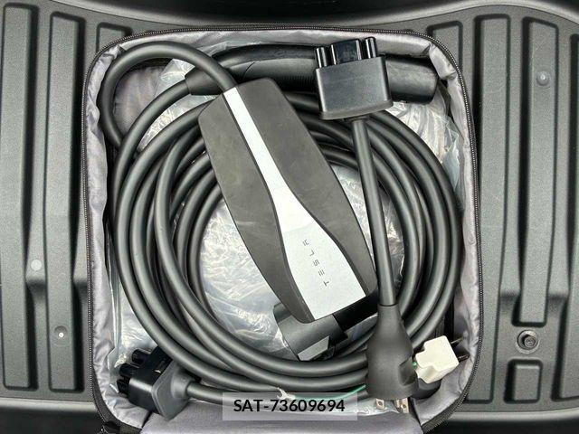 Tesla MODEL 3 2022-06 6615252-2