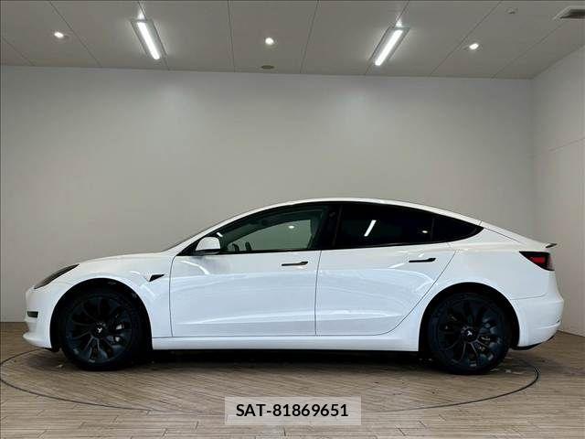 Tesla MODEL 3 2021-08 6673931-14