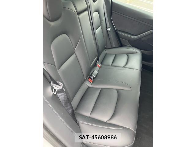 Tesla MODEL 3 2021-07 6914520-12