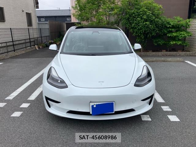 Tesla MODEL 3 2021-07 6914520-1