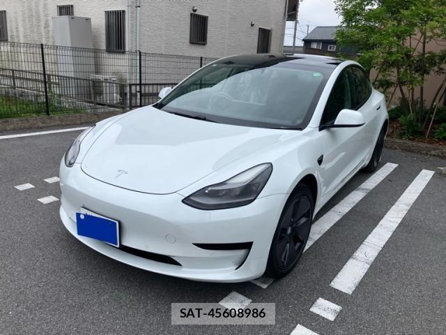 Tesla MODEL 3 2021-07 6914520-2