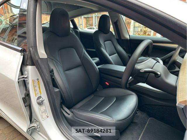 Tesla MODEL 3 2022-03 6914521-20