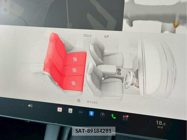 Tesla MODEL 3 2022-03 6914521-27