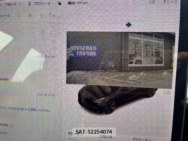 Tesla MODEL 3 2021-04 7061067-13