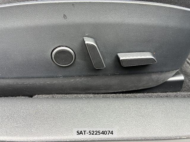 Tesla MODEL 3 2021-04 7061067-16