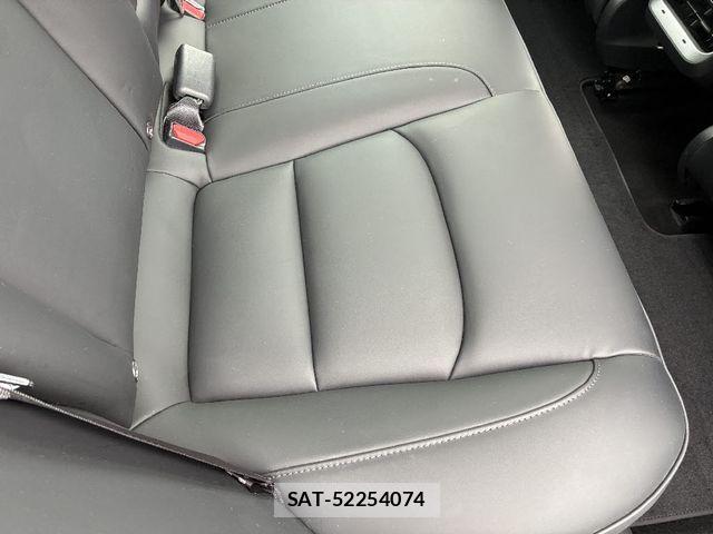 Tesla MODEL 3 2021-04 7061067-19