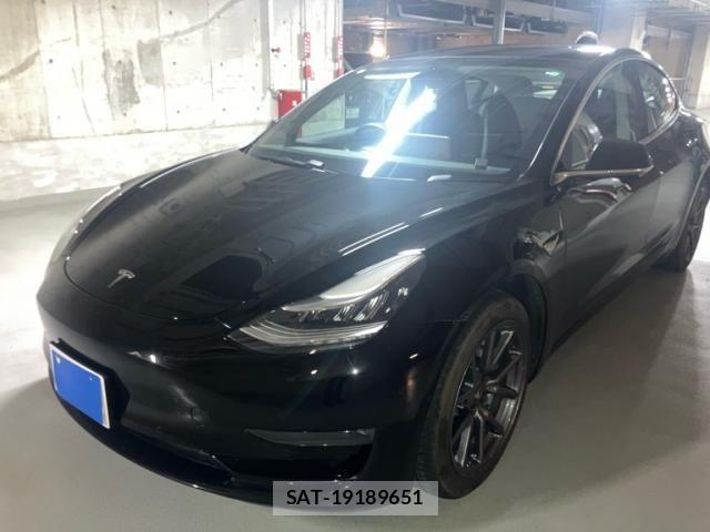 Tesla MODEL 3 2019-10 7061068-1