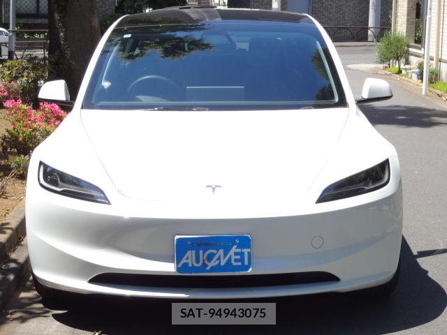 Tesla MODEL 3 2024-10 7226132-3