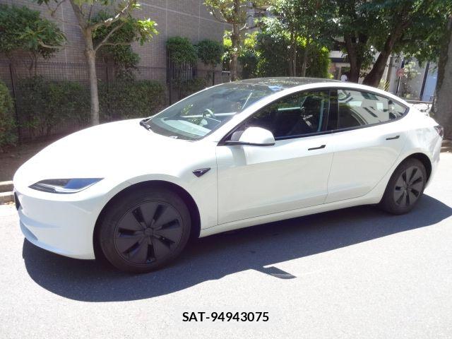 Tesla MODEL 3 2024-10 7226132-5