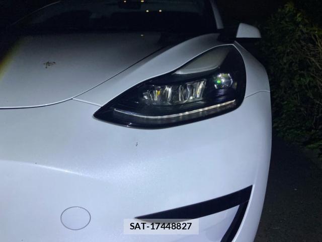 Tesla MODEL 3 2021-11 7216455-3