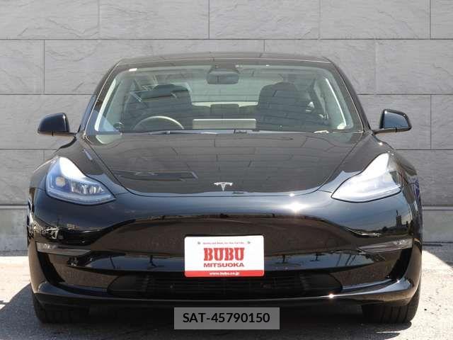 Tesla MODEL 3 2023-08 7226131-1