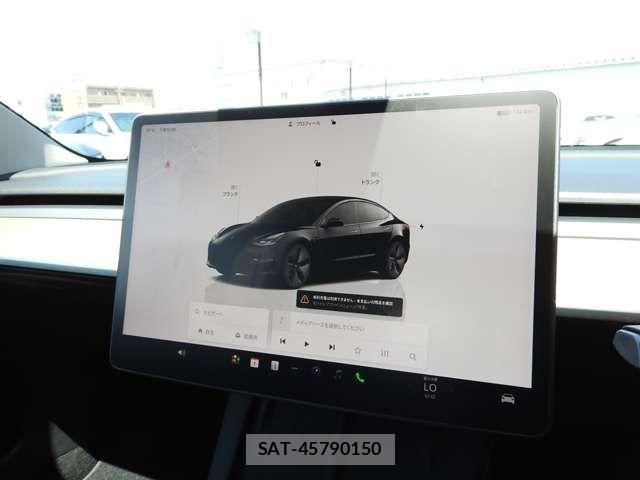 Tesla MODEL 3 2023-08 7226131-7