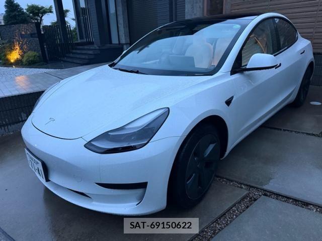 sat car