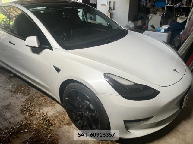 Tesla MODEL 3 2021-08 7273162-0