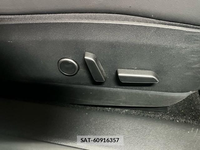 Tesla MODEL 3 2021-08 7273162-13