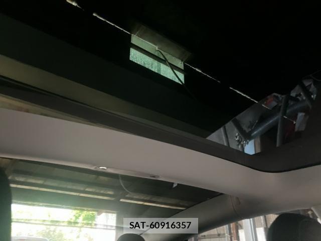 Tesla MODEL 3 2021-08 7273162-14