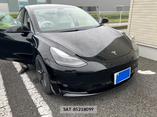 Tesla MODEL 3 2022-06 7330654-1
