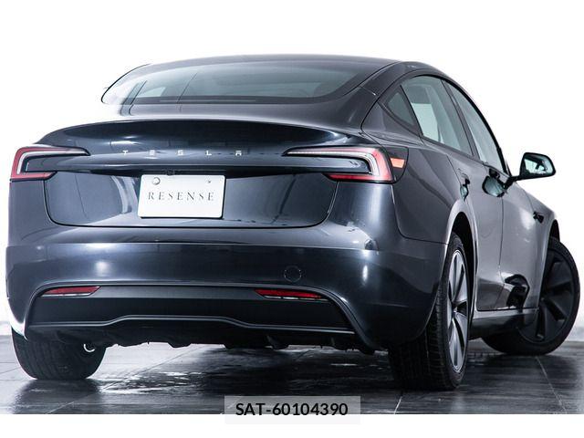 Tesla MODEL 3 2025-09 7330653-9