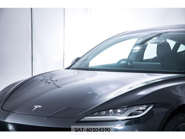 Tesla MODEL 3 2025-09 7330653-14