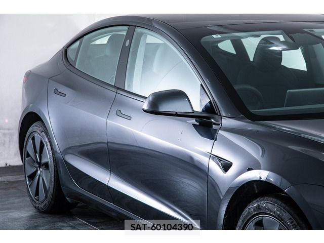 Tesla MODEL 3 2025-09 7330653-19