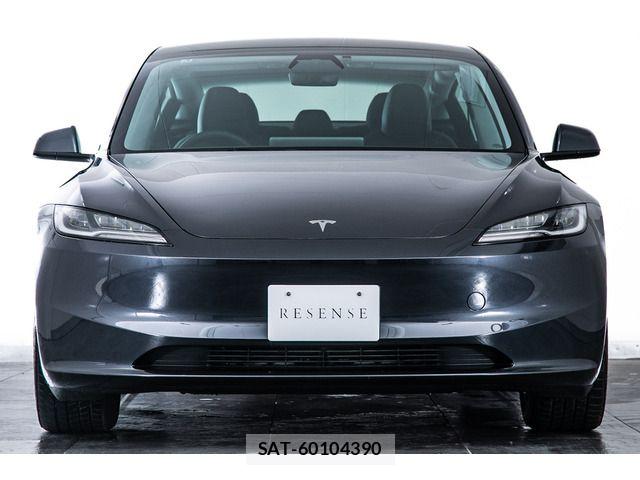 Tesla MODEL 3 2025-09 7330653-3