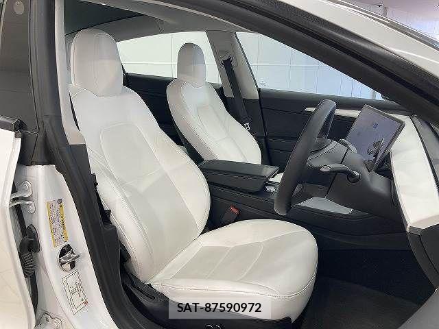 Tesla MODEL 3 2021-03 7360161-11